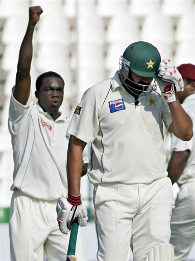 Taylor celebrates the wicket of Inzamam