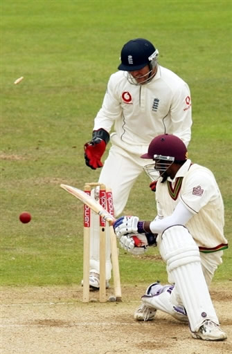 Shivnarine Chanderpaul is bowled by Panesar