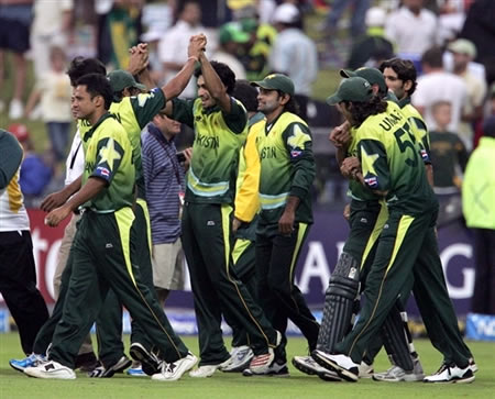 Pakistan team celebrate victory over Australia