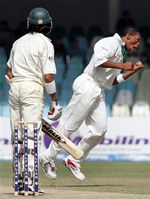 Makhaya Ntini celebrates the wicket of Umar Gul