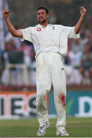 England's Steve Harmison celebrates the wicket of Charmara Silva 