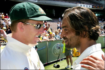 Brett Lee and Shoaib Akhtar face-to-face