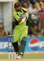 Shahid Afridi pulls during the third One-Day International