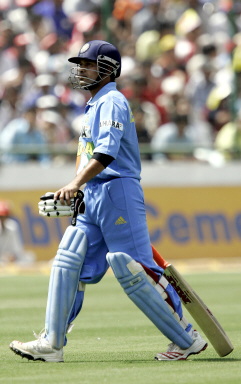 Sachin Tendulkar leaves the crease on 21