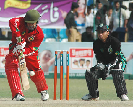 Sohail Ahmed batting