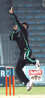 Shahid Nazir took 4 wickets