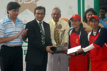 South Zone captain Urooj Mumtaz receives a first Twenty20 Women Quadrangular trophy