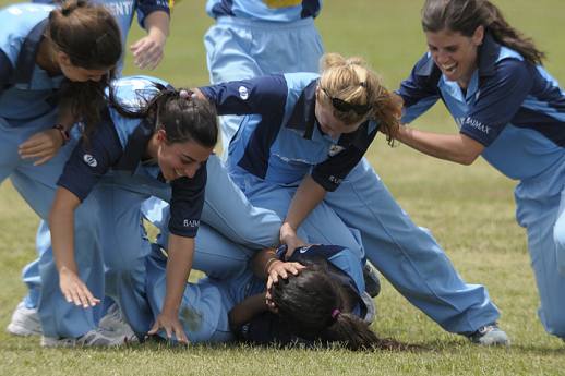 Argentina celebrate a wicket