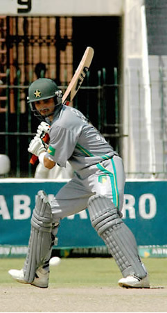 Imran Nazir blazing 57 helps Stallions to retain the title