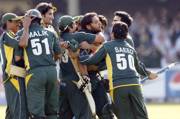 Afridi is the centre of attraction