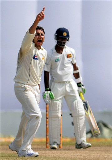 Saeed Ajmal appeals for the lbw against Kulasekara