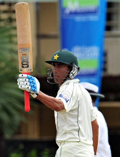 Younis Khan celebrates his fifty