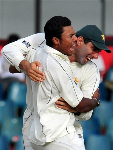 Kaneria celebrates the wicket of Jayawardene