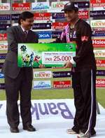 Khurram Shehzad's 4-wkts made him the Man of the Match