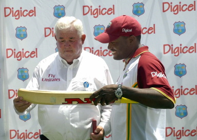 David Shepherd on his final Test match receives a bat