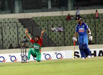 Shakib Al Hasan appeals during the 2nd ODI