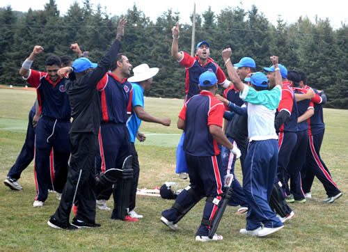 Quebec players celebrate their win against Nova Scotia