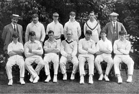 Northamptonshire Team against Leicestershire photograph, 5th, 7th, 8th August 1922