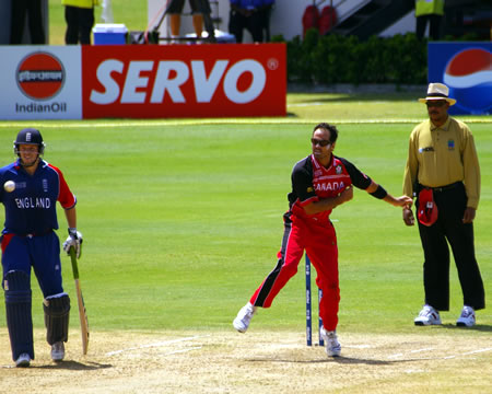 John Davison bowling for Canada against England, ICC World Cup 2006/07