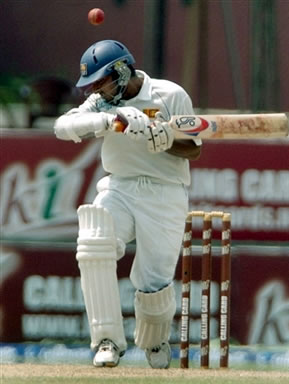 Sangakkara avoids a bouncer