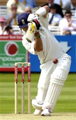 Pietersen hits a shot