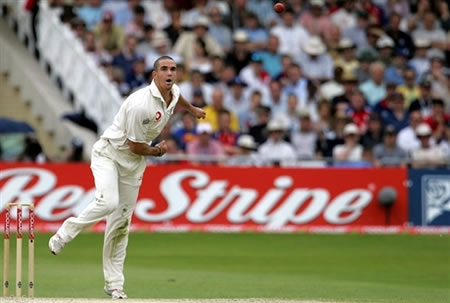 Pietersen delivers a ball